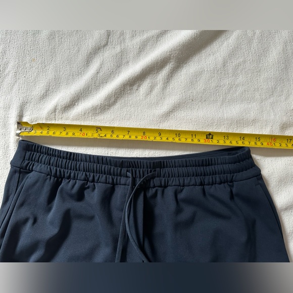 Lululemon Women’s sz Small, navy - Picture 5 of 6